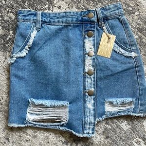 Brand new denim skirt distressed details